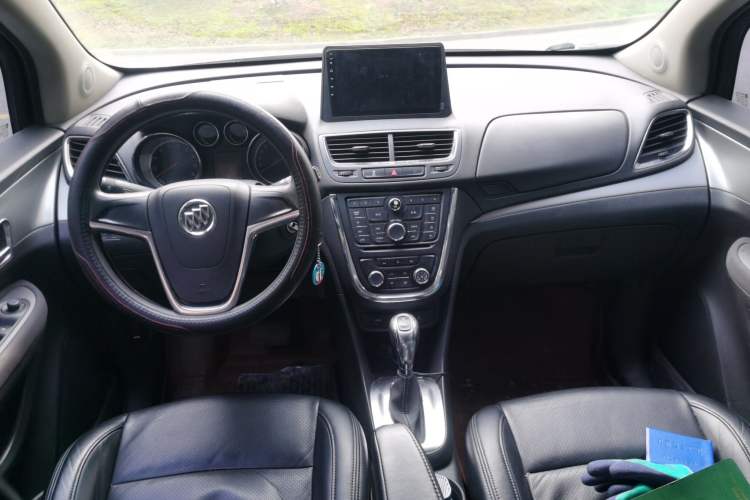 Used Buick Encore 2015 1.4T Automatic Two-Wheel Drive Urban Elite Version
