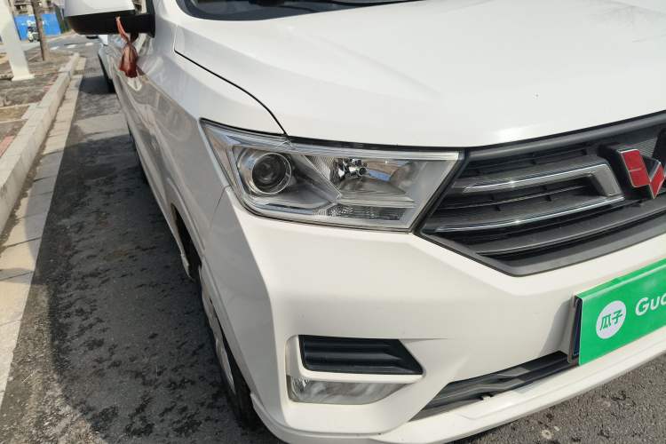 Used Wuling Hongguang 2021 1.5L Facelifted S Comfort Version with Electric Power Steering LAR