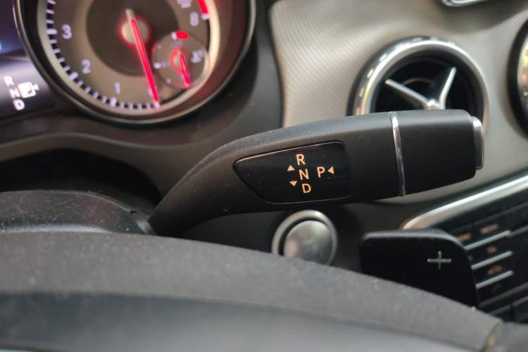 Used Mercedes-Benz GLA 2016 GLA 200 Fashion Model