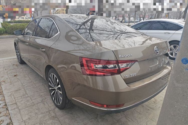 Used Skoda Superb 2016 TSI330 DSG Innovation Edition
