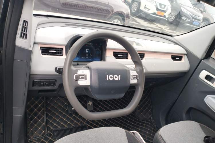 Used Chery QQ Ice Cream 2022 170km Sundae Phosphate Lithium-Ion
