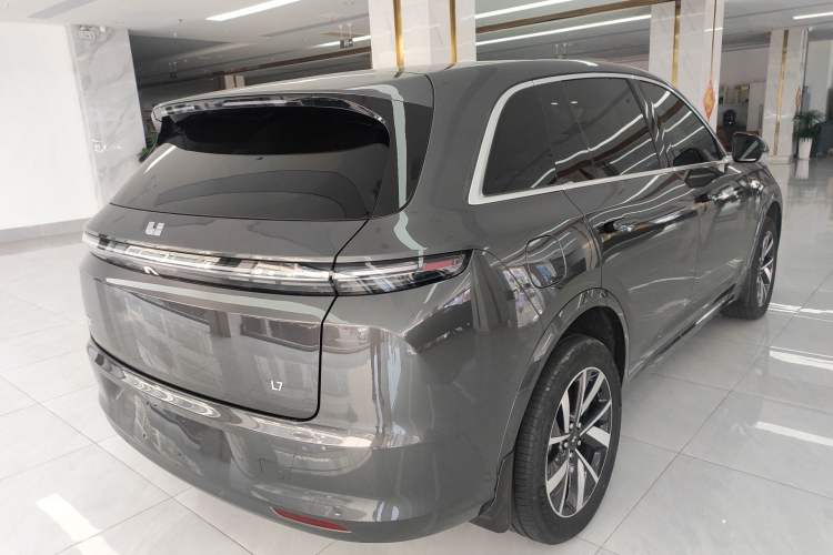 Used Li Auto L7 2023 Pro Model Rear Right 45 Deg