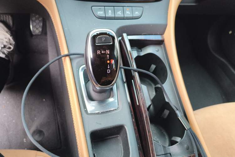 Used Buick LaCrosse 2016 28T Luxury Version
