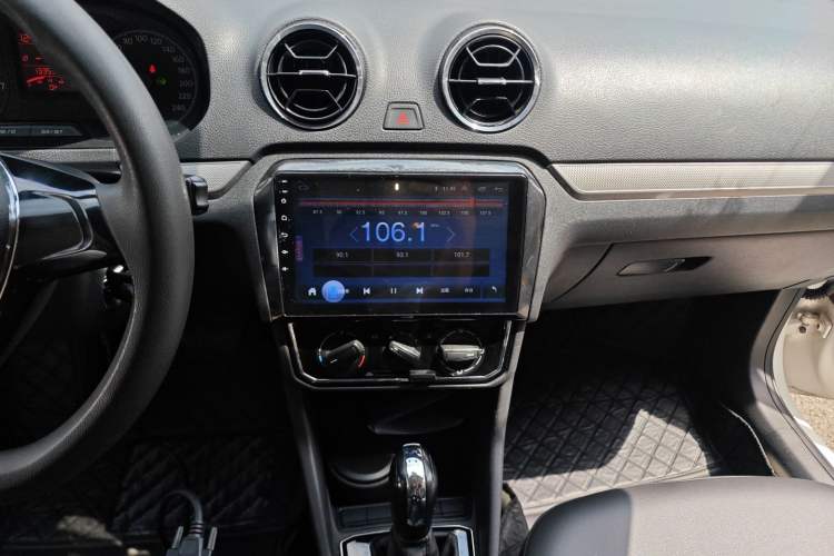 Used Volkswagen Jetta 2017 1.5L Automatic Comfort Model Audio And AC Panel