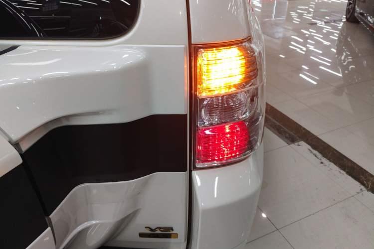 Used Mitsubishi Pajero 2020 3.0L Automatic Standard Edition
