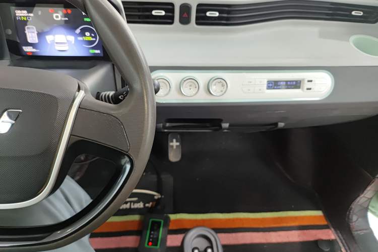 Used Wuling Hongguang MINIEV 2022 Macaron Premium Model – Lithium Iron Phosphate
