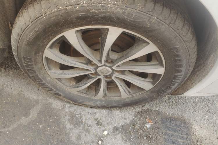 Used Zotye SR7 2016 1.5T CVT Cube Heart Edition China IV Standard