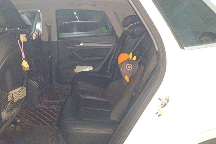 Used Audi Q5L 2018 40 TFSI Prestige Edition China VI Emission Standard
