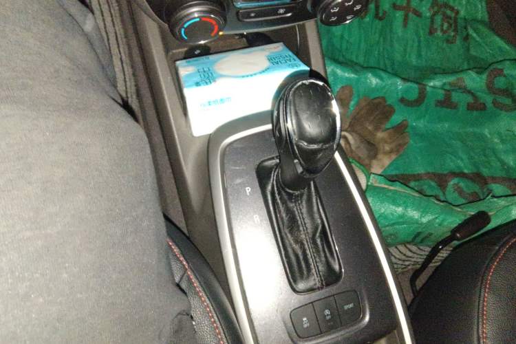 Used Chevrolet Lova RV 2016 1.5L Automatic Comfort Edition
