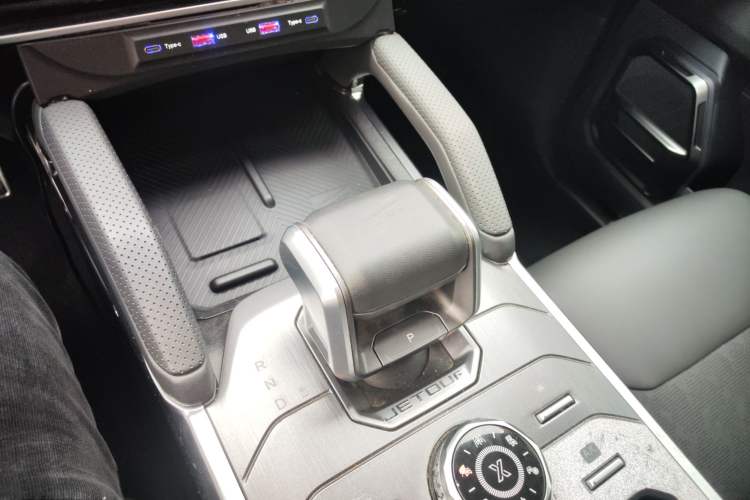 Used JETOUR Traveler 2023 2.0T All-Wheel-Drive CrossPRO