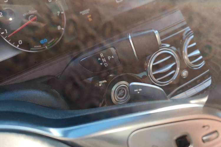 Used Mercedes-Benz S-Class 2019 S 320 L