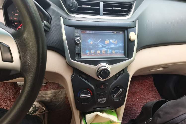 Used Chery Fengyun 2 2013 Hatchback 1.5L Manual Ruiyi Edition
