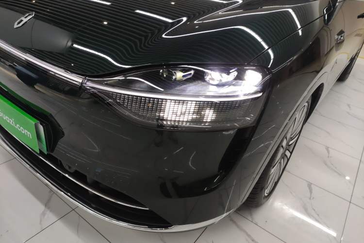 Used Hima AITO M9 2025 Extended-Range Ultra Version 52 kWh 6-Seater Left Front Headlight