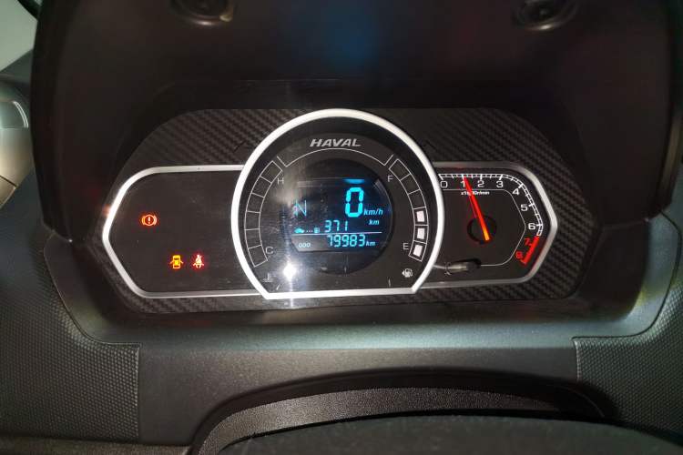 Used Haval H1 2017 Red-Label 1.5L AMT Comfort Model