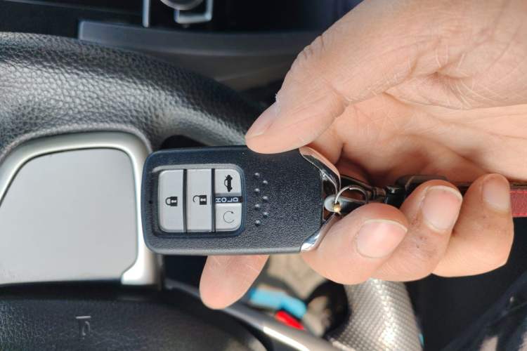 Used Honda Civic 2016 220TURBO CVT Luxury Edition
