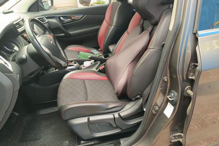 Used Nissan Qashqai 2017 2.0L CVT Smart Enjoyment Version China V Standard Left Front Seat