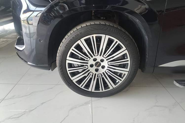 Used EXEED Lanyue 2026 400T Four-Wheel-Drive Flying Fish Edition 6-Seater
