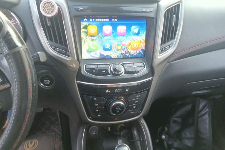 Used CHANGAN CS75 2017 Shangkui Edition 1.5T Automatic Fengyue Model