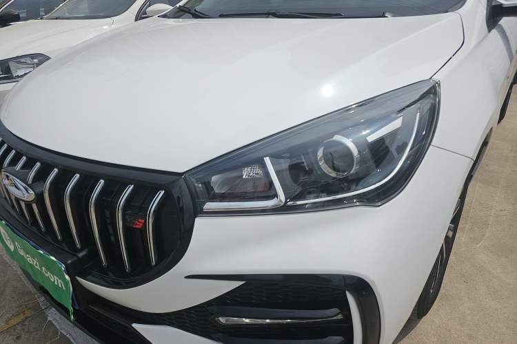 Used Chery Arrizo 5 2024 Edition People's Benefit Version 1.5L CVT Fashion Model Left Front Headlight