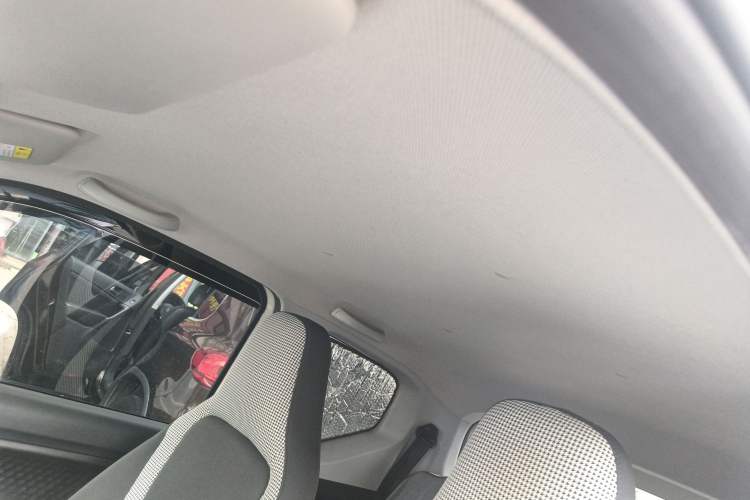 Used Wuling Hongguang MINIEV 2024 3rd Generation 215km Advanced Version