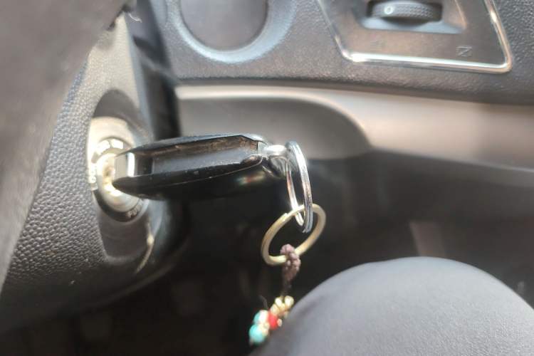 Used JAC Group Refine S5 2013 1.8T Manual New Edition
