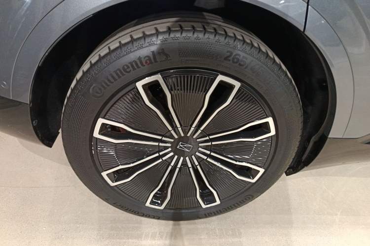 Used Avatr 07 2024 Max Extended-Range Edition
