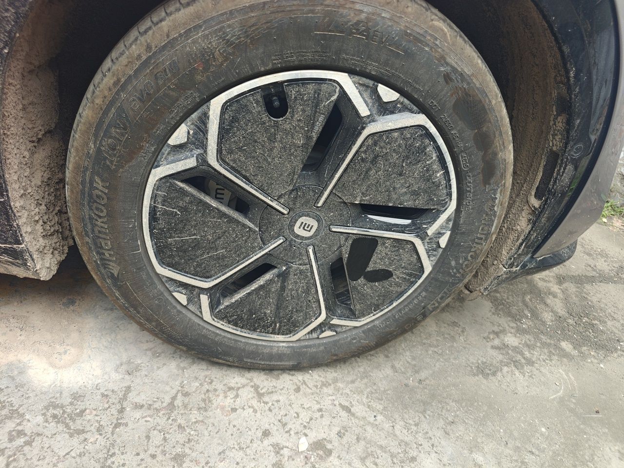 Xiaomi Auto YU7 2025 Ultra-Long Range Rear-Wheel Drive Version — снимка 8