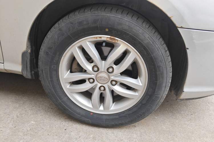 Used Hyundai Celesta 2011 1.6L Manual Comfort Edition