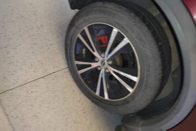 Used SWM X7 2016 1.8L Manual Luxury Edition 7 Seats
