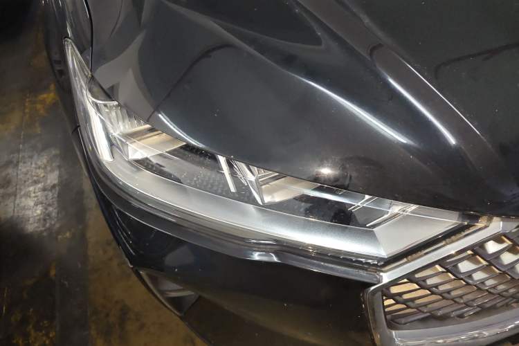 Used Haval H6 2021 3rd Generation 1.5T Automatic Two-Wheel Drive Max Right Front Headlight