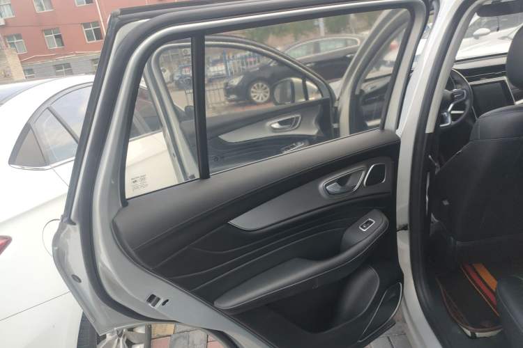 Used Roewe RX5 MAX 2019 400TGI Automatic 4G Connect Luxury Edition