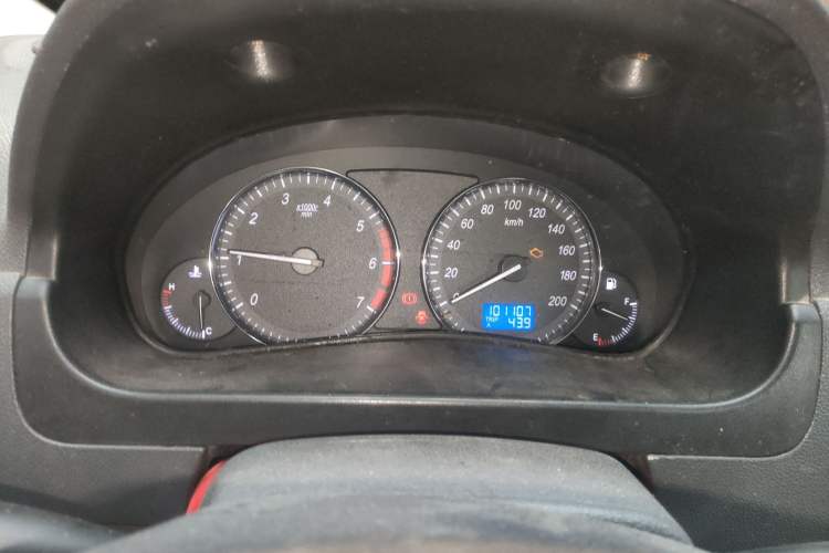 Used BAIC Weiwang M20 2015 1.2L economy version A122