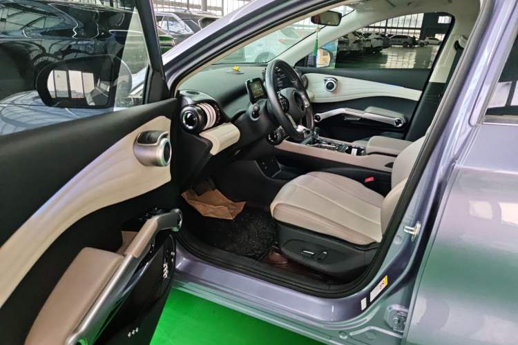 Used BYD Yuan PLUS 2023 Champion Edition 510KM Superior Model Driver Seat