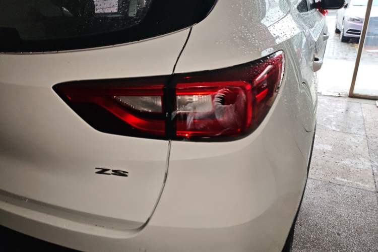 Used MG ZS 2017 1.5L Manual Comfort Edition
