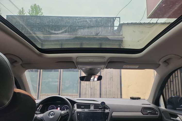 Used Volkswagen Tiguan L New Energy 2021 430 PHEV Plug-in Hybrid Flagship Edition Headliner