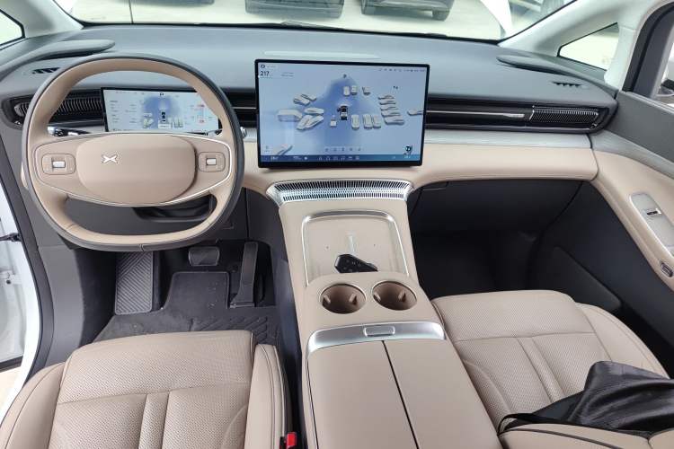 Used XPeng X9 2025 740 Ultra-Long Range Max
