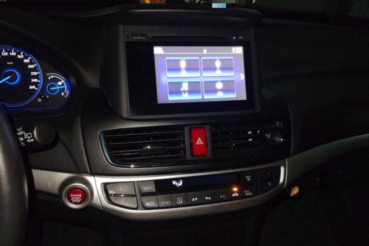 Used Honda Crosstour 2014 2.4L Luxury Edition
