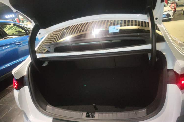 Used BYD Qin L 2025 EV 470KM Leading Edition Trunk