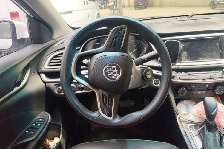 Used Buick GT 2021 Revised Version Flagship 1.5L Automatic Elite Edition Steering Wheel