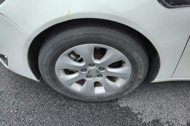 Used Buick Regal 2015 1.6T Leading Technology Model Left Front Wheel Hub