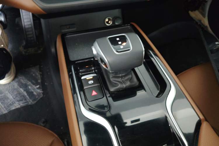 Used Hongqi E-QM5 2024 610 km PLUS