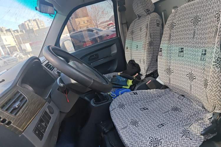 Used Jinbei T3 2017 1.5L Standard Model DLCG14
