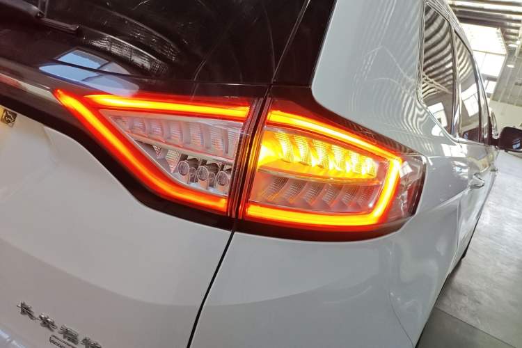 Used Ford Edge 2016 EcoBoost 245 Four-Wheel Drive Titanium Edition 7-Seater