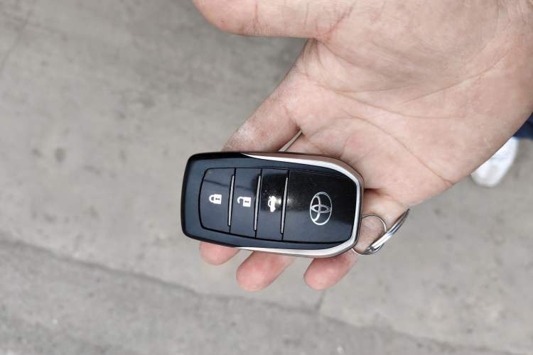 Used Toyota Camry 2012 2.5G Luxury Edition