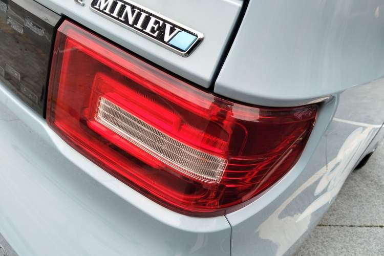 Used Wuling Hongguang MINIEV 2020 Lite Version Lithium Iron Phosphate
