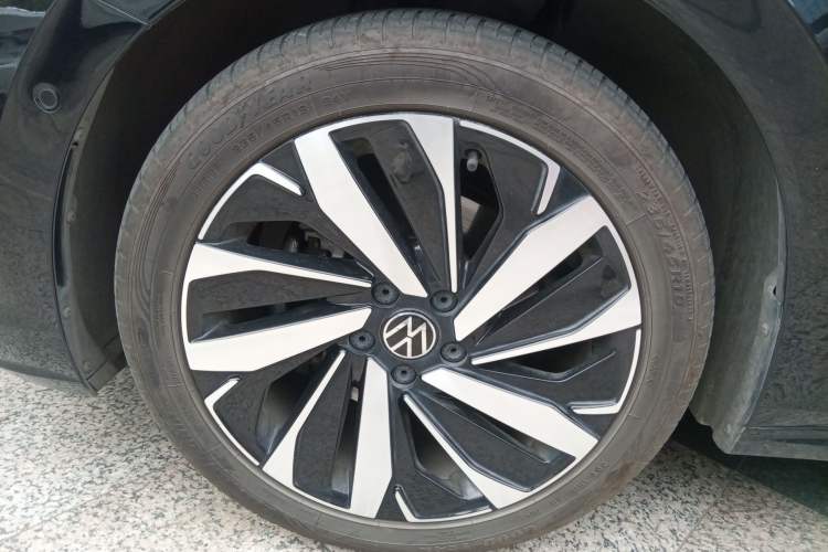 Used Volkswagen Passat 2024 380TSI Dragon Glory Edition Left Front Wheel Hub