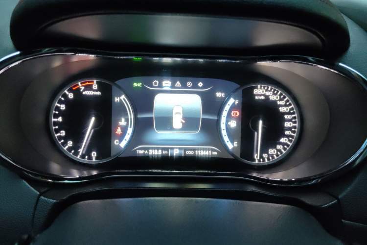 Used CHANGAN CS75 2017 Shangkui Edition 1.5T Automatic Fengxiang Model Instrument Cluster
