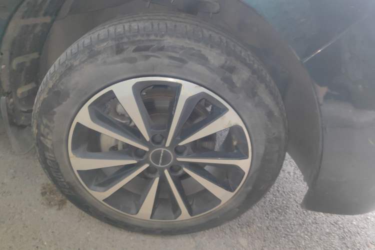 Used FORTHING M7 2022 Lingjue Model 2.0T Automatic Marquis Edition
