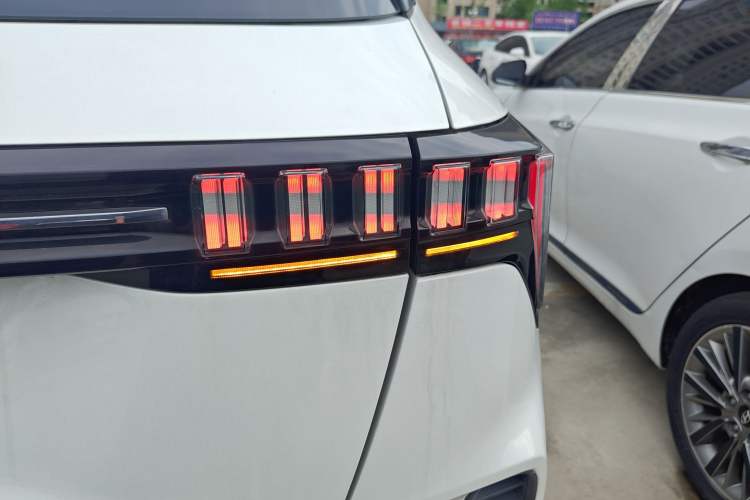 Used Lynk & Co 06 2020 1.5T JinPro model