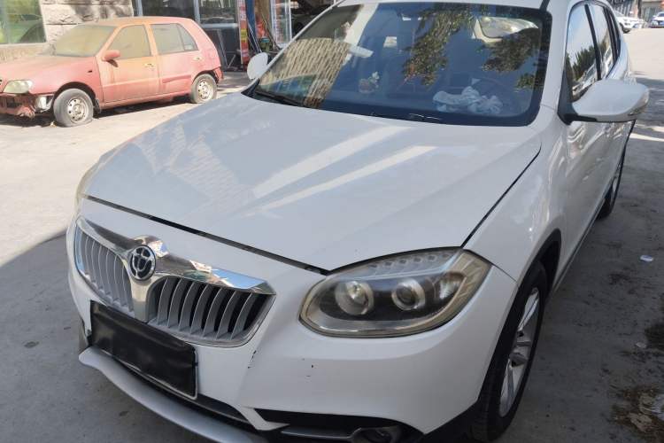 Used Brilliance V5 2012 1.6L Manual Luxury Model